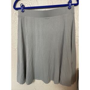 New York & Co Womens Skirt‎ Gray Pull On Knee Length Flowy Medium